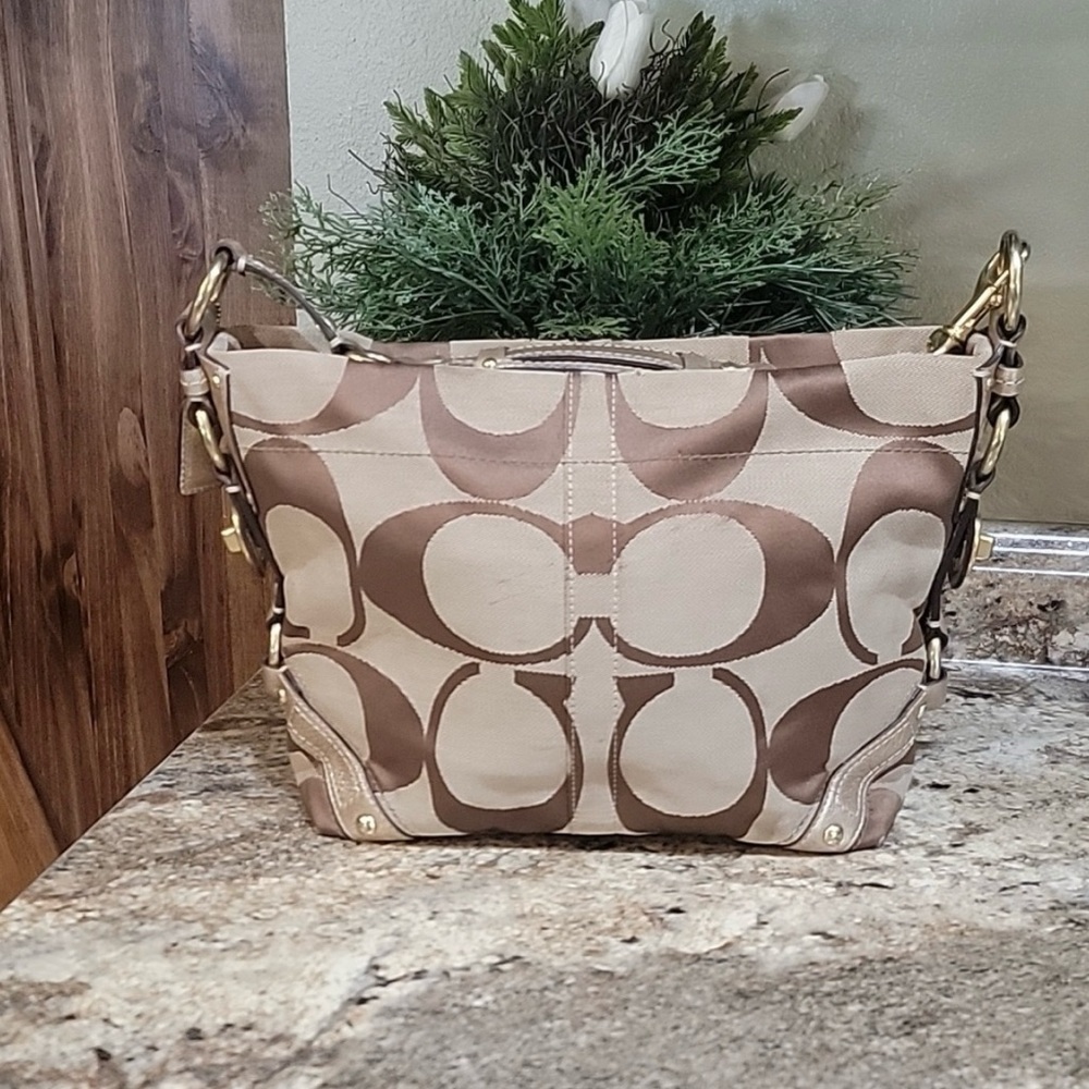 Coach handbag